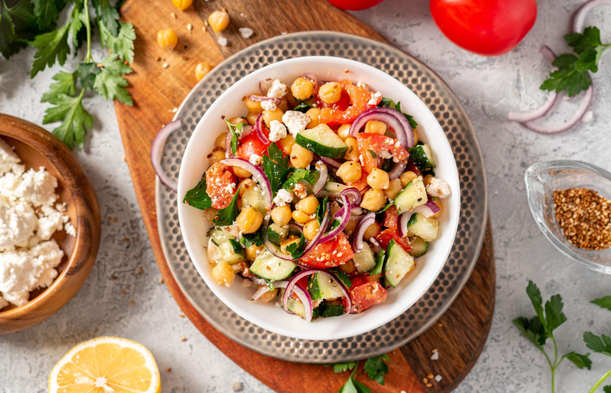 Mediterranean Chickpea & Cucumber Salad